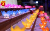 Phật tử đeo khẩu trang phòng dịch dự lễ Vu lan báo hiếu