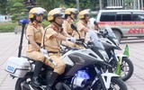 Những nữ cảnh sát giao thông xinh đẹp sẽ dẫn đoàn, phục vụ Đại hội Đảng