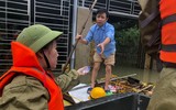 Điểm tựa của người dân vùng lũ