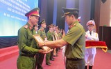 Triển lãm ảnh “Tự hào tuổi trẻ công an Thủ đô”