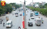 CSGT phân luồng, đẩy xe gặp sự cố trên cao tốc để tránh ùn tắc