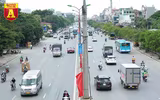 CSGT phân luồng, đẩy xe gặp sự cố trên cao tốc để tránh ùn tắc