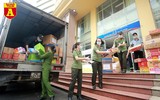 Phụ nữ Công an Thủ đô vào tâm dịch “chia lửa” cùng Bắc Giang 