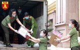 Phụ nữ Công an Thủ đô vào tâm dịch “chia lửa” cùng Bắc Giang 