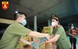 Phụ nữ Công an Thủ đô vào tâm dịch “chia lửa” cùng Bắc Giang 