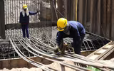 Hà Nội nắng nóng hơn 50 độ C, nền nhiệt ngoài trời như lò nung