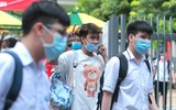 Thí sinh vui vẻ, thoải mái sau khi kết thúc ngày thi đầu tiên 