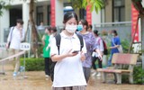 Thí sinh vui vẻ, thoải mái sau khi kết thúc ngày thi đầu tiên 