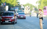 Chốt kiểm soát dịch Covid-19 tại cửa ngõ Hà Nội
