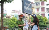 Những 