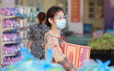 Siêu thị 0 đồng – Tình người nơi ngoại ô thành phố