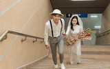 Bộ ảnh cưới đặc biệt tại tuyến đường sắt Cát Linh - Hà Đông trong những ngày vận hành 