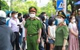 Công an Hà Nội đội nắng đảm bảo ANTT các điểm thi 