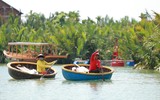 Trải nghiệm rừng dừa trên thuyền thúng ở Hội An 