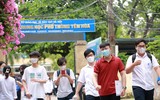 Thí sinh Hà Nội vui mừng sau môn thi cuối của Kỳ thi tốt nghiệp THPT 