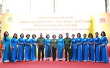 Phụ nữ Công an Thủ đô duyên dáng trong Ngày hội “Ẩm thực - Văn hóa - Thể thao” 