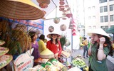Phụ nữ Công an Thủ đô duyên dáng trong Ngày hội “Ẩm thực - Văn hóa - Thể thao” 