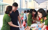 Xem nữ chiến sĩ trổ tài trong Ngày hội 