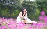 Giới trẻ Hà Nội háo hức với cánh đồng cúc bách nhật
