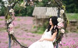 Giới trẻ Hà Nội háo hức với cánh đồng cúc bách nhật