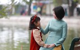 Phụ nữ Công an Thủ đô đẹp rạng ngời tại Lễ hội Áo dài du lịch Hà Nội