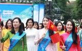Phụ nữ Công an Thủ đô đẹp rạng ngời tại Lễ hội Áo dài du lịch Hà Nội