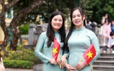 Phụ nữ Công an Thủ đô đẹp rạng ngời tại Lễ hội Áo dài du lịch Hà Nội