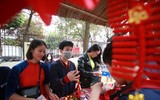 Học sinh Hà Nội hào hứng trải nghiệm Tết xưa