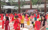 Học sinh Hà Nội hào hứng trải nghiệm Tết xưa