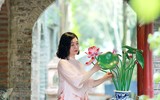 Nữ chiến sỹ Công an Hà Nội duyên dáng, khoe sắc trong tà áo dài truyền thống