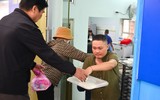 Quán cơm 2.000 đồng ở Hà Nội và nụ cười của những bệnh nhân ung thư