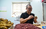 Quán cơm 2.000 đồng ở Hà Nội và nụ cười của những bệnh nhân ung thư