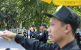 Lực lượng Công an căng mình dưới nắng nóng gần 50 độ C đảm bảo an toàn tuyệt đối kỳ họp Quốc hội 