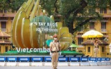 Lực lượng Công an căng mình dưới nắng nóng gần 50 độ C đảm bảo an toàn tuyệt đối kỳ họp Quốc hội 