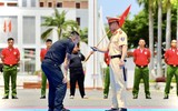 Xem đội tuyển Công an Hà Nội trấn áp tội phạm tại Hội thi quân sự, võ thuật