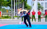 Xem đội tuyển Công an Hà Nội trấn áp tội phạm tại Hội thi quân sự, võ thuật