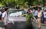 Công an Hà Nội làm 