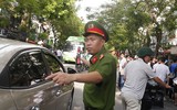 Công an Hà Nội làm 