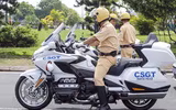 Cận cảnh siêu mô tô Honda Goldwing 1800 phân khối của Cảnh sát giao thông 