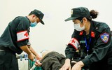 Cảnh sát Cơ động chung tay chăm sóc sức khỏe người có công, gia đình chính sách