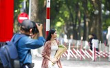 Đón mùa thu Hà Nội về trên con phố Phan Đình Phùng