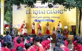 Khai giảng đặc biệt ở sân đình Khương Hạ