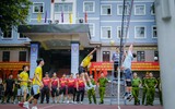 Mãn nhãn với những trận đấu bóng chuyền của lực lượng Cảnh sát Cơ động 