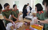 Công an Hà Nội với hành trình tiếp bước đến trường cho trẻ em vùng cao Bình Hẻm