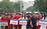 Ngắm 100 nữ sinh khoe sắc tại Giải bóng đá Trung học phổ thông lớn nhất Hà Nội
