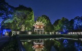 Mãn nhãn với màn trình diễn ánh sáng của tour đêm Văn Miếu - Quốc Tử Giám