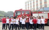 Gần 400 học sinh ở Hà Nội trải nghiệm kỹ năng chữa cháy, thoát hiểm
