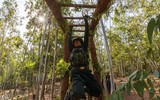 Một ngày trên thao trường của Cảnh sát cơ động phòng chống khủng bố