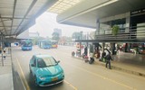 Bến xe ở Hà Nội nhộn nhịp trong ngày đầu năm mới