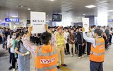 Giải cứu hành khách trong vụ cháy giả định trên tàu metro Nhổn - ga Hà Nội